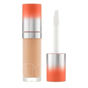 FULenQnu by Addison Rae, Air Hug Concealer, Medium-to-Full Coverage